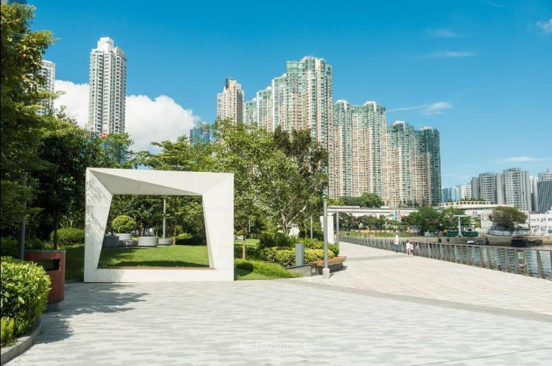 2 Minutes To Olympic Mtr With Elevator And Washing Machine Hong Kong